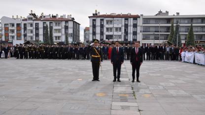 Cumhuriyet Bayramı Karapınar’da Coşkuyla Başladı