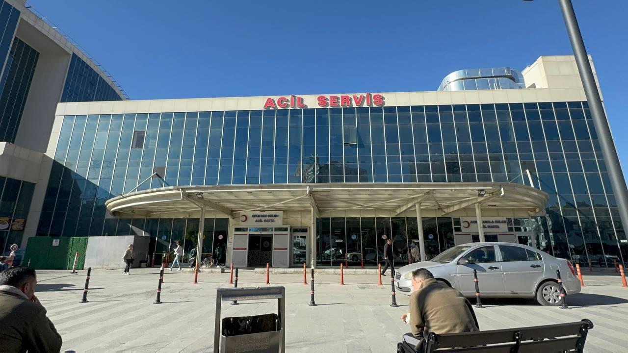 Kavgada Kan Aktı: Galerici Ahmet Çay Hayatını Kaybetti