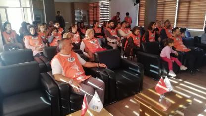 KONYA TEMA VAKFI ÜYELERİ KARAPINAR’DA DOĞA GEZİSİ GERÇEKLEŞTİRDİ