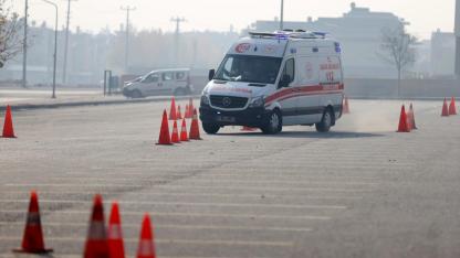 KONYA’DA 112 EKİPLERİ AMBULANS RALLİSİNDE YARIŞTI