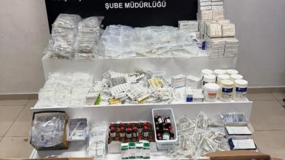 Konya'da Eve Klinik Baskını: Binlerce İlaç