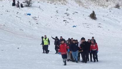 Konya’da Kayak Kazası: Yaralı Genç Helikopterle Alındı