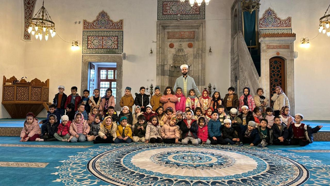 Miniklerden Tarihi Sultan Selim Camii'ne Ziyaret