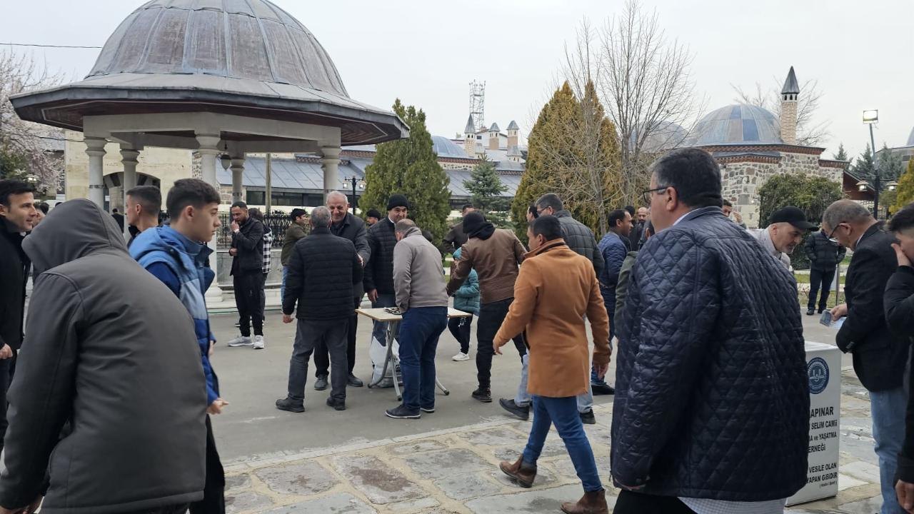 Karapınar'da Ramazan Bayramı Namazı Coşkusu