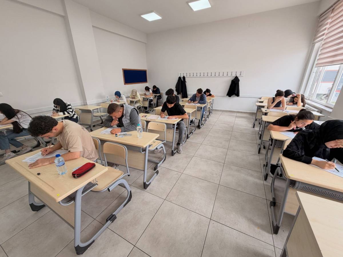 Karapınar'da Gerçeğini Aratmayan YKS Provası